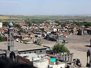 Which future for the city of Diyarbakır?